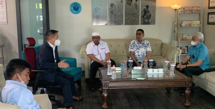 gubmal mi kunjungi pt bomar makassar