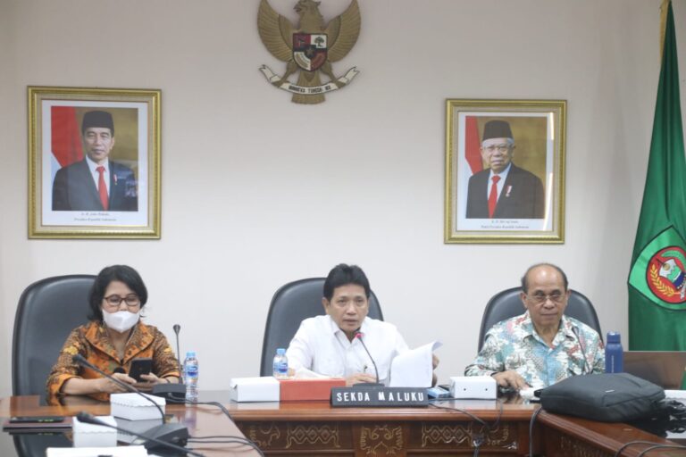 Sadali le Buka FGD Hasil Penelitian Hak Tenurial di Tambang Gunung Botak
