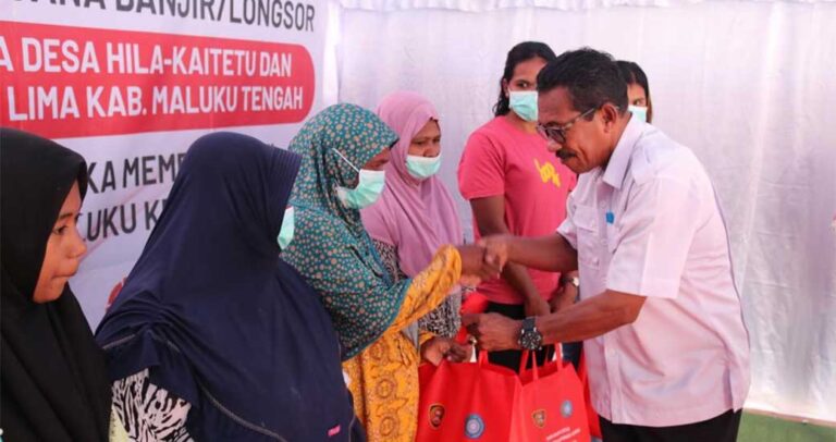 Pemprov Maluku Gelar Baksos di Leihitu HUT ke 77 Tahun