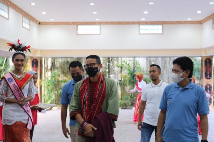 sandiaga uno