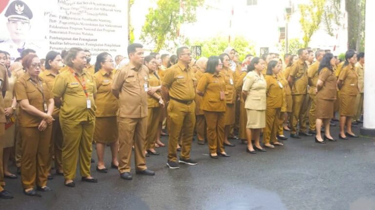 Ririmasse : Pegawai Pemkot Ambon Diminta Rendah Hati Dalam Melayani Masyarakat