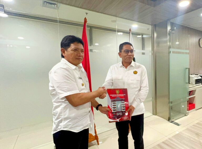 Pj. Gubernur Maluku Audensi Dengan Dirjen Migas Bahas PI 10% Pj. Gubernur Maluku Audensi Dengan Dirjen Migas Bahas PI 10%
