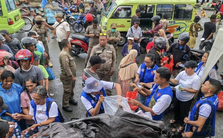Dinas Perikanan Salurkan Dua Ton Ikan Di Pasar Murah
