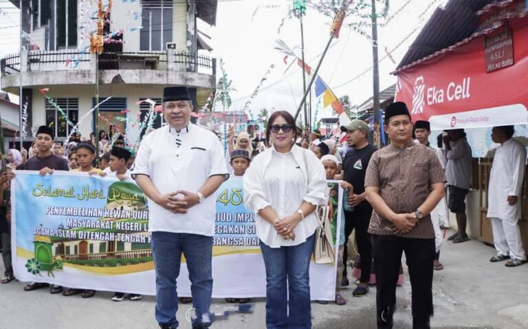 Hadiri Penyembelihan Hewan Kurban, Sekkot: Hidup Saling Membantu dan Menolong Hadiri Penyembelihan Hewan Kurban, Sekkot: Hidup Saling Membantu dan Menolong