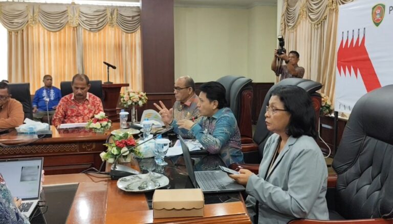 Inflasi Naik, Pj Gubernur Gelar High Level Meeting TPID Inflasi Naik, Pj Gubernur Gelar High Level Meeting TPID