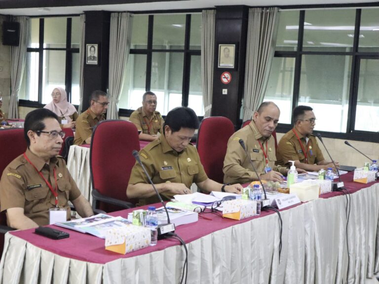Pj Gubernur Maluku Paparkan Kinerja 10 Indikator Prioritas Triwulan I di Itjen Kemendagri