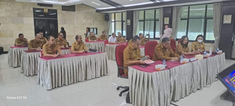 Kemendagri Lakukan Evaluasi Kinerja Pj. Wali Kota Ambon Kemendagri Lakukan Evaluasi Kinerja Pj. Wali Kota Ambon