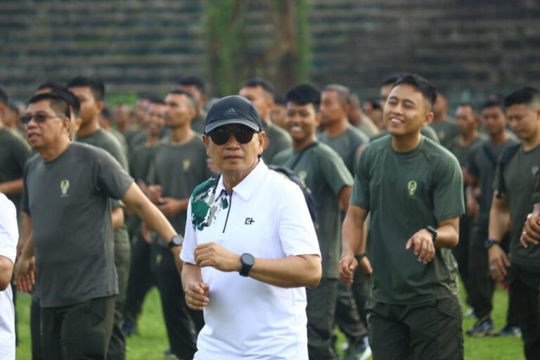 Menyongsong Kejuaraan Tinju Piala Panglima, Pemprov dan Kodam XV Pattimura Olahraga Bersama