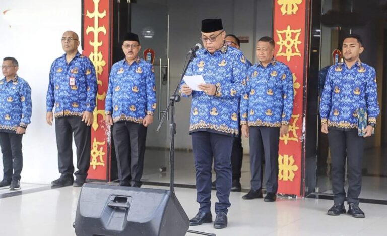 Jajaran Pemkot Gelar Upacara Hari Pahlawan