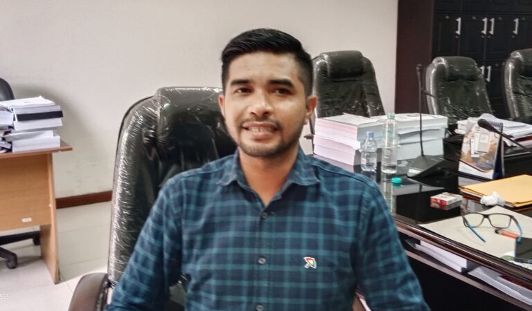 Rovik: Kepala Dinas Pendidikan Harus Profesional Bukan ABS