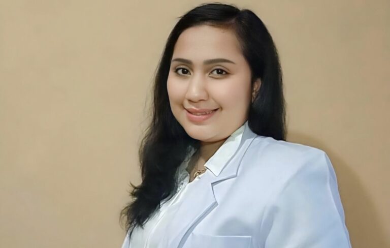 Dampak Pengguna Gadget terhadap Kesehatan Mata Dampak Pengguna Gadget terhadap Kesehatan Mata