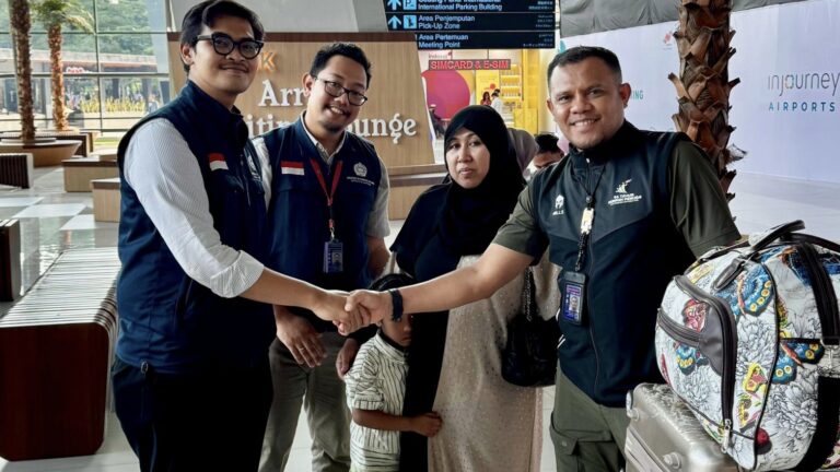 Gubernur Maluku Bergerak Cepat Fasilitasi Pemulangan WNI dari Zona Konflik di Timur Tengah Gubernur Maluku Bergerak Cepat Fasilitasi Pemulangan WNI dari Zona Konflik di Timur Tengah