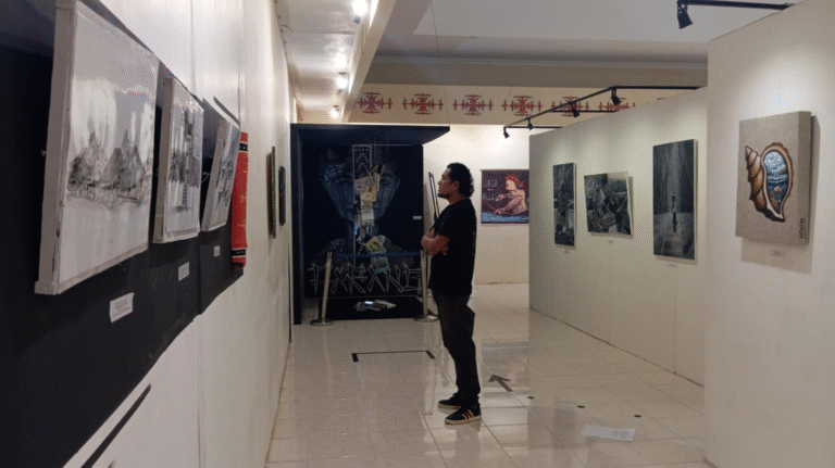 Taman Budaya Maluku Hadirkan Pameran Karya 10 Perupa