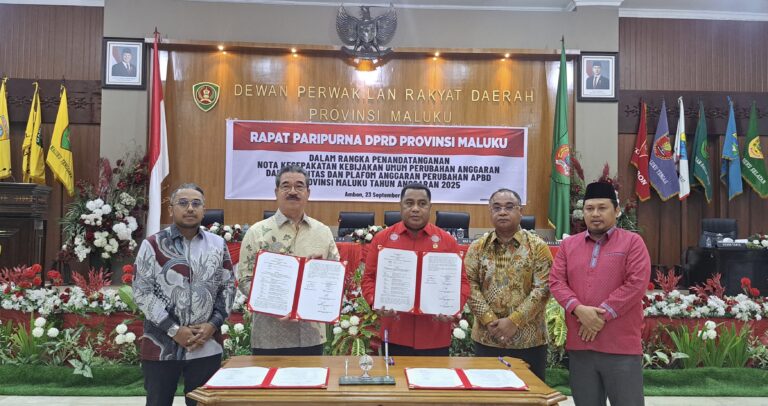 DPRD Maluku dan Pemprov Teken Nota Kesepakatan KUA-PPAS APBD 2025