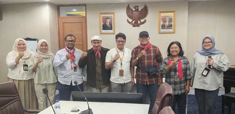 Kemenbud RI Terima Data dan Bukti Thomas Matulessy Anak Negeri Hulaliu
