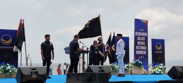 Samson Yatir Alkatiri Resmi Dilantik Pimpin DPW Petani NasDem Maluku